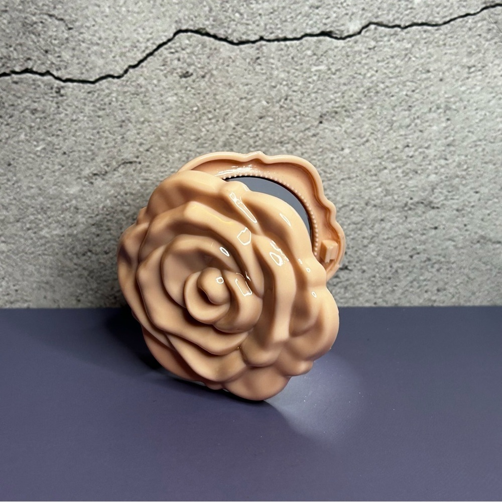 Chic Rose Design Pink Compact Mirror